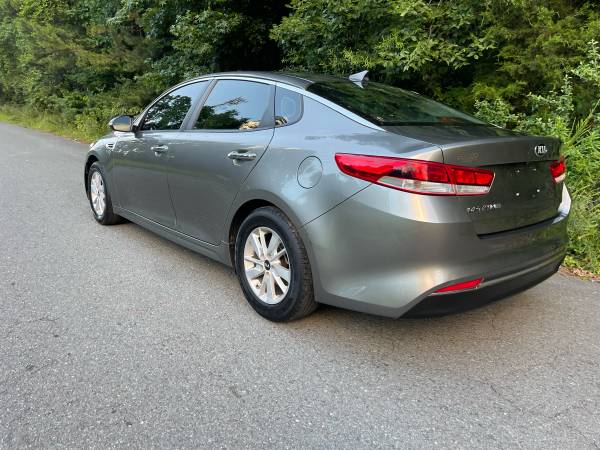 2016 Grey Kia Optima Lx 4dr Sedan! - $5,999 (Matthews)63613526448003121