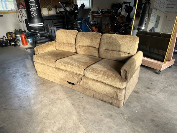 FREE Sleeper Couch 1
