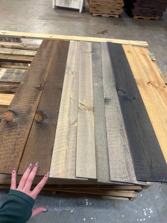 2,000 sq ft / 1,200pc Rustic Mix, double textured Plank 1