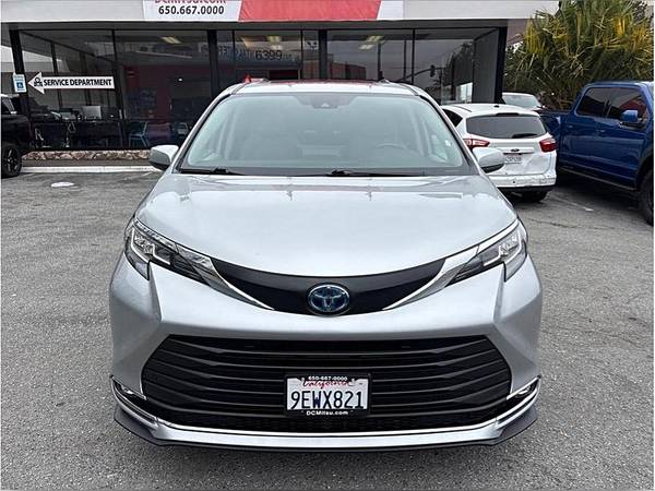 2023 Toyota Sienna XLE Minivan 4D - $43498.00 (excelsior / outer mission)63469634545667121