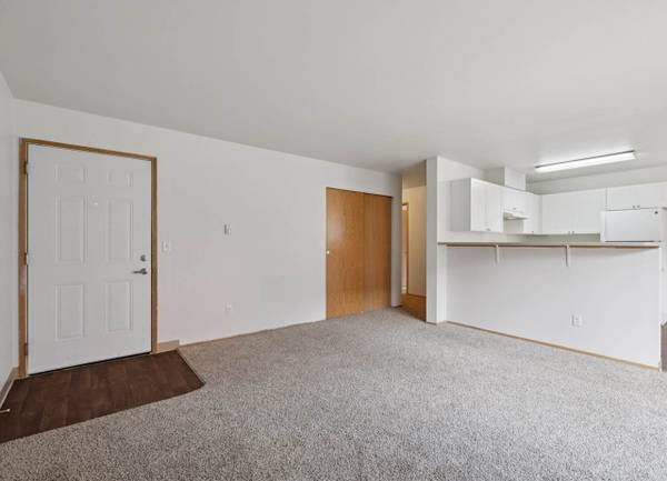 $2,100 / 3br - Covered Parking, Community Room, Dishwasher (8510 212th St NE, Arlington, WA)63934162449667121