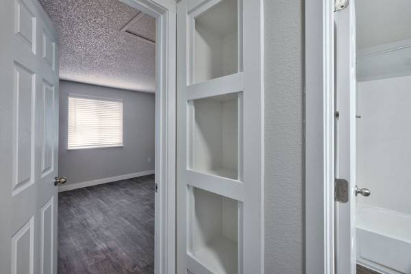 $1,499 / 2hab - 803ft2 - 🥳😀¡Casa 2x1 en alquiler! ¡Precio bajo con lavadora/secadora! 🥳😀 (5400 Southwest 180th Avenue, Aloha, OR)63672619200513123