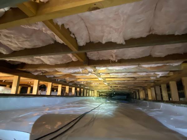 Loyos Attic & Crawlspace Cleaning and Installing 1