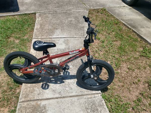 Bicicleta BMX Tony Hawk para niños de 18" - $50 (Buford)63469931769603124