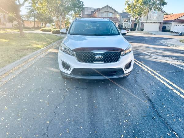 2017 Kia Sorento · LX - Clean Title - $7,295 (alameda)63654700824323120