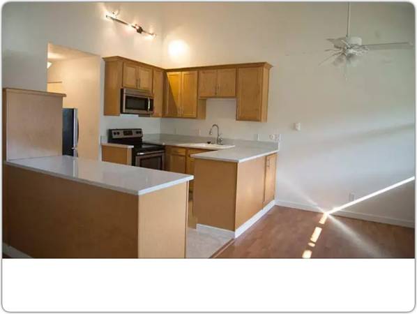$1,677 / 2br - 984ft2 - Una nueva perspectiva sobre la vida: 2 dormitorios, 1 baño, 984 pies cuadrados (Portland)63672618899075122