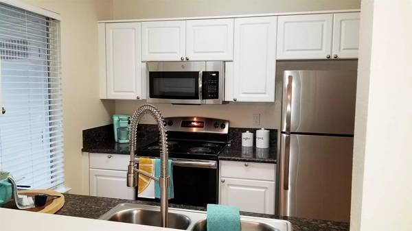 $1,705 / 1br - 818ft2 - The home you've always wanted: Spacious 1 BR awaits. (Fresno - Fresno)63798509354113122