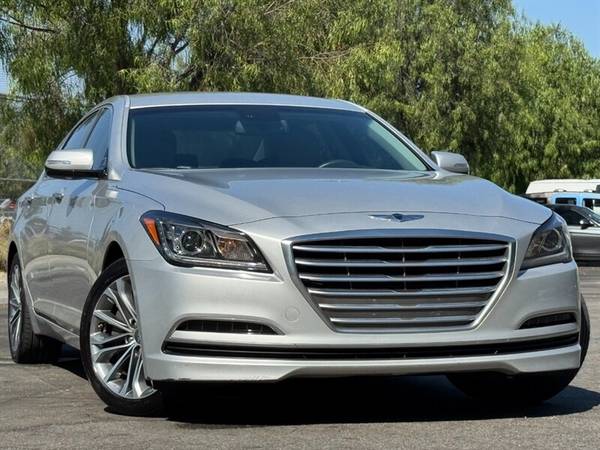 2016 Hyundai Genesis 3.8L - $11,99063623900839299121