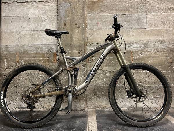 2010 Specialized Enduro Expert SL 1