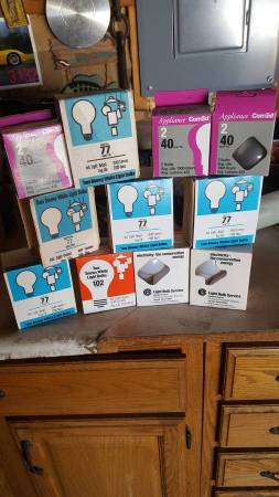 10- 2Packs Light Bulb Lot 1