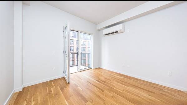 ¡ESTUDIO NUEVO DE $2,400 DISPONIBLE! ¡SE ACEPTAN VAUCHERS DE HASA! (Bronx)63661239113731121