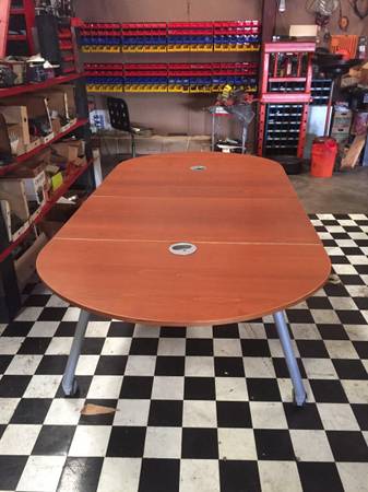 table 4x7 for office computer CALL MAKE OFFER 1