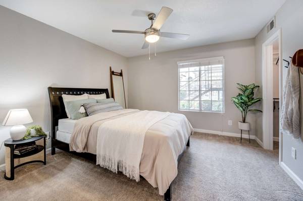 $1,520 / 1br - 775ft2 - Amazing amenities can be yours! 1 bed, 1 bath (Phoenix)64024824350723124