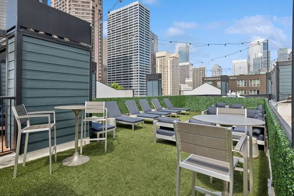 🌟 Charming First Hill 2BR/1BA – City Vibes Await 1