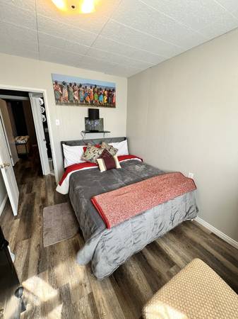 $2150.00 / 3br - 1300ft2 - Charming 1937 Updated Home – Fully Furnished – 3+ Month Lease63952520556163122