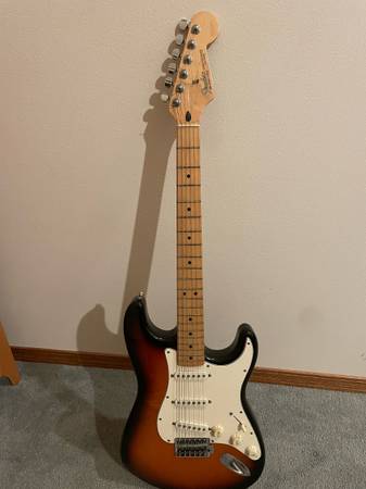 ギター Fender Stratocaster Seattle Early'54 Sunburst/Maple neck VG-2240｜H.I.Guitars,Inc