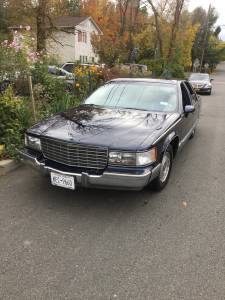 1993 Cadillac Fleetwood V8 104k miles  on Craigslist