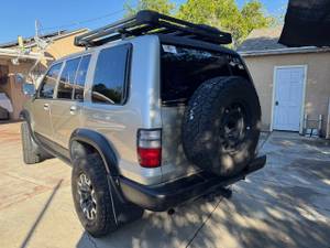 2000 Isuzu Trooper 5 Speed Manual (rare) 4X4  on Craigslist