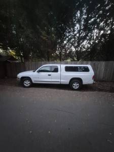 2000 Dodge Dakota SLT  on Craigslist