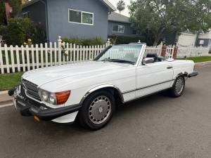 1986 Mercedes-Benz 560 SL  on Craigslist