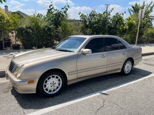 ! ! ! ! Mercedes Benz E320 149k mile One owner vehicle ! ! ! !  on Craigslist