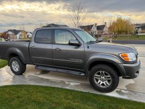 2004 Toyota Tundra Limited 4x4 Pick-up  on Craigslist
