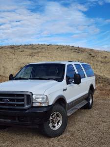 2000 7.3 Ford Excursion  on Craigslist