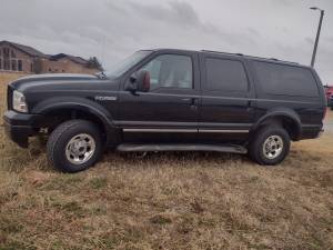 2005 Ford Excursion  on Craigslist