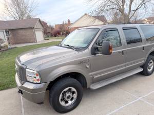 2005 FORD EXCURSION LIMITED  on Craigslist