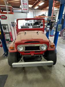 **PRICE REDUCTION**1974 TOYOTA FJ 40 LAND CRUISER  on Craigslist