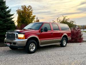 Ford Excursion AWD 7.3 Limited * Extreme Clean *  on Craigslist