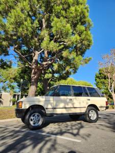 1994 Land Rover Range Rover County LWB Classic 4wd --Cornish Cream - on Craigslist