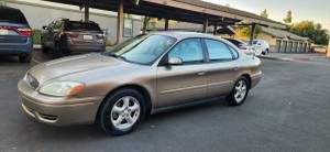 SPACIOUS 2004 FORD TAURUS SE 106K MILES SMOG COLD AC RUNS EXCELLENT     on Craigslist