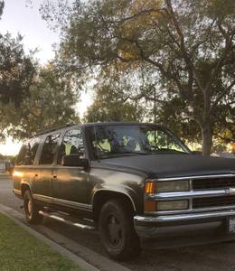Well maintained 1997 Suburban 265k Miles  on Craigslist