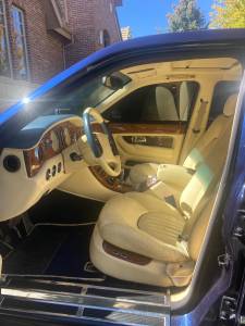 Beautiful Bentley ARNAGE  on Craigslist