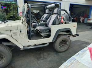 1972 Toyota Land Cruiser FJ40  on Craigslist