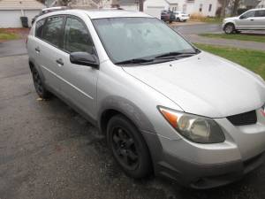 2003 Pontiac Vibe 4dr 4cyl Auto (same as toyota matrix) Clean V.G.C.  on Craigslist