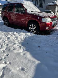 2005 Mercury Mariner  on Craigslist