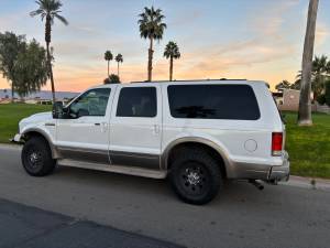 2000 Ford Excursion Limited 2WD V10  on Craigslist