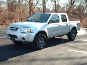 2004 Nissan Frontier 4x4 88,000 Miles!  on Craigslist