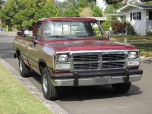 1992 Dodge D150 LE 90k miles 5.2 Magnum AC  on Craigslist