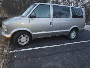 2004 GMC safari AWD rare just pa inspected  on Craigslist