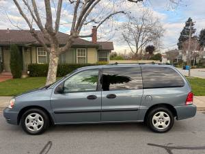 2006 ford freestar minivan low 110k.miles one owner  on Craigslist