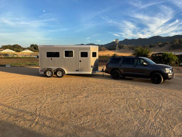 Used “2023 Featherlite 7442 2-Horse Aluminum Trailer – As New” — $26,500 in San Luis Obispo