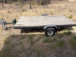 Used 4X8' flatbed trailer — $425 in Bend