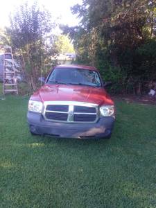 2006 Dodge Dakota  on Craigslist
