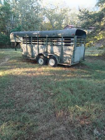 Used Gooseneck trailer — $3,000 in Little Rock